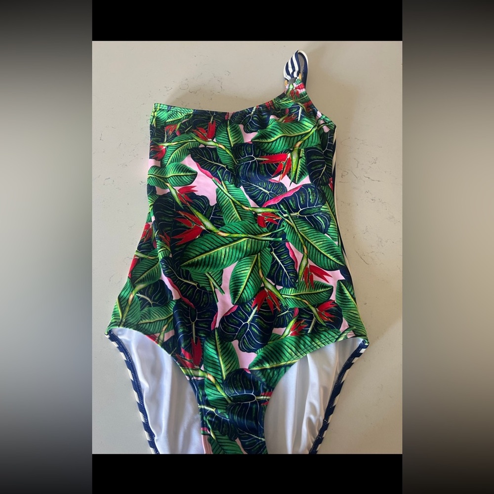 Lime Ricki Tropical Swimwear Bikini size  M